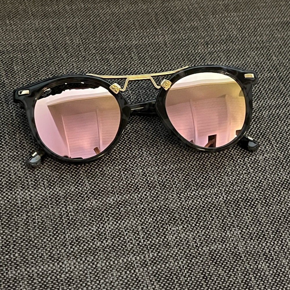 Grey Tortoise with Pink Lens Sunglasses